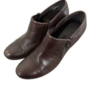 b.o.c. by Born Women’s 9 Brown Leather Ankle Booties Side Zip Block Heel